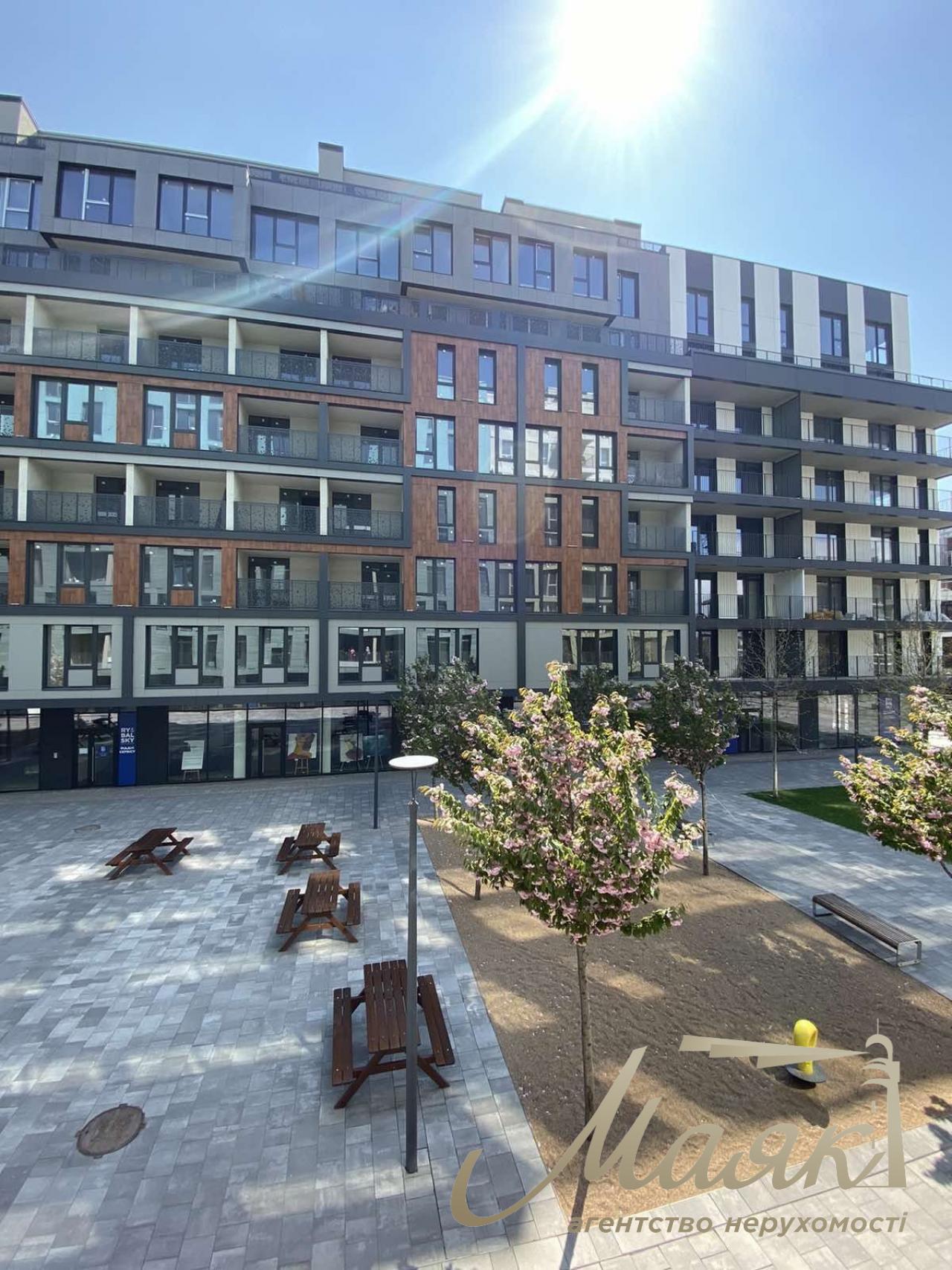 ЖК RYBALSKY вул. Набережно-Рибальська 11 Поділ. 1 кім -67 кв.м