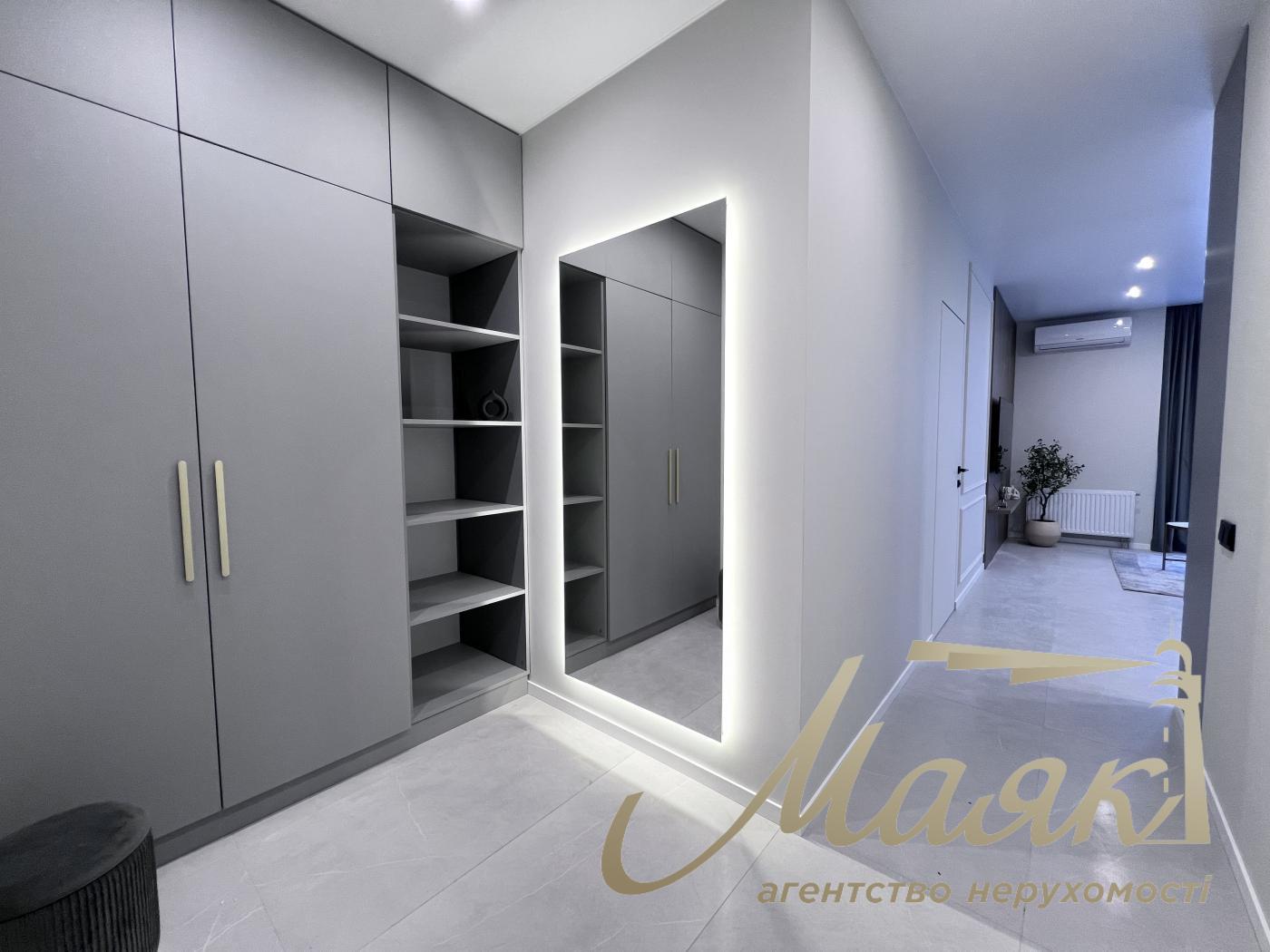 Продаж 2-х кімнатної квартири з ремонтом у ЖК Нордика