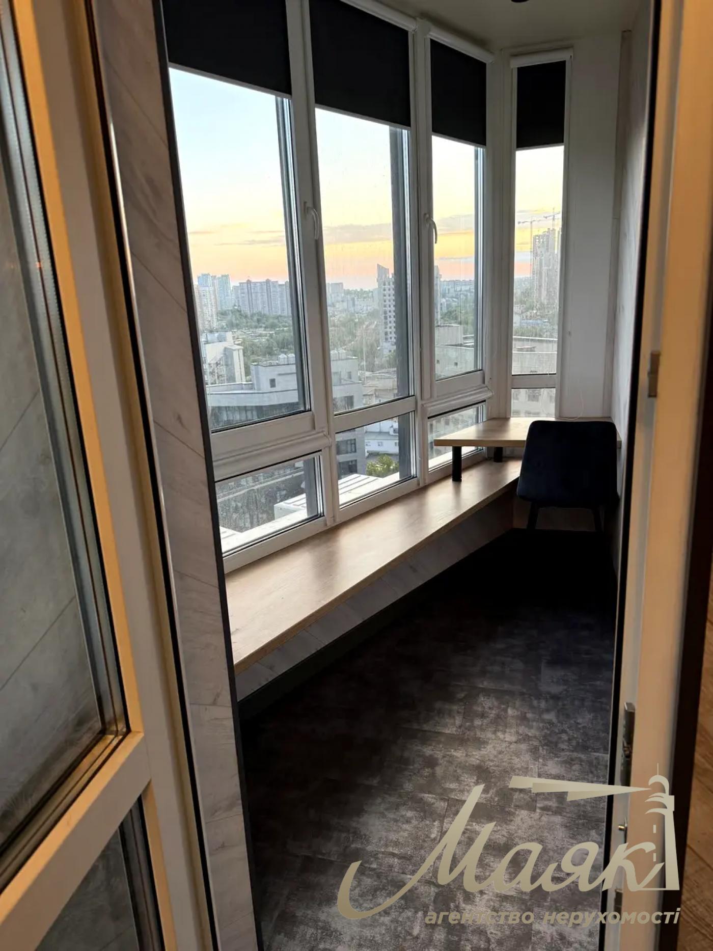 Rent 2 k apartment 53 m², ul. Mykhaila Boychuk, LCD Novopecherska Vezha, Pechersk