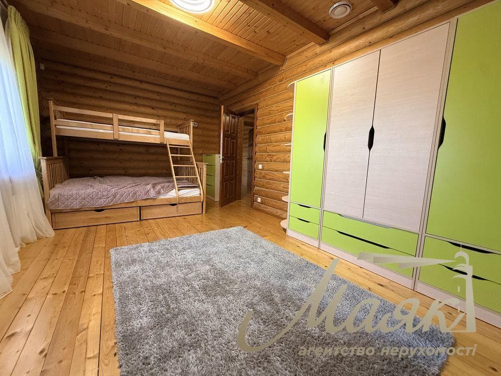 Оренда 2-поверхового будинку площею 200 м², Віта-Поштова