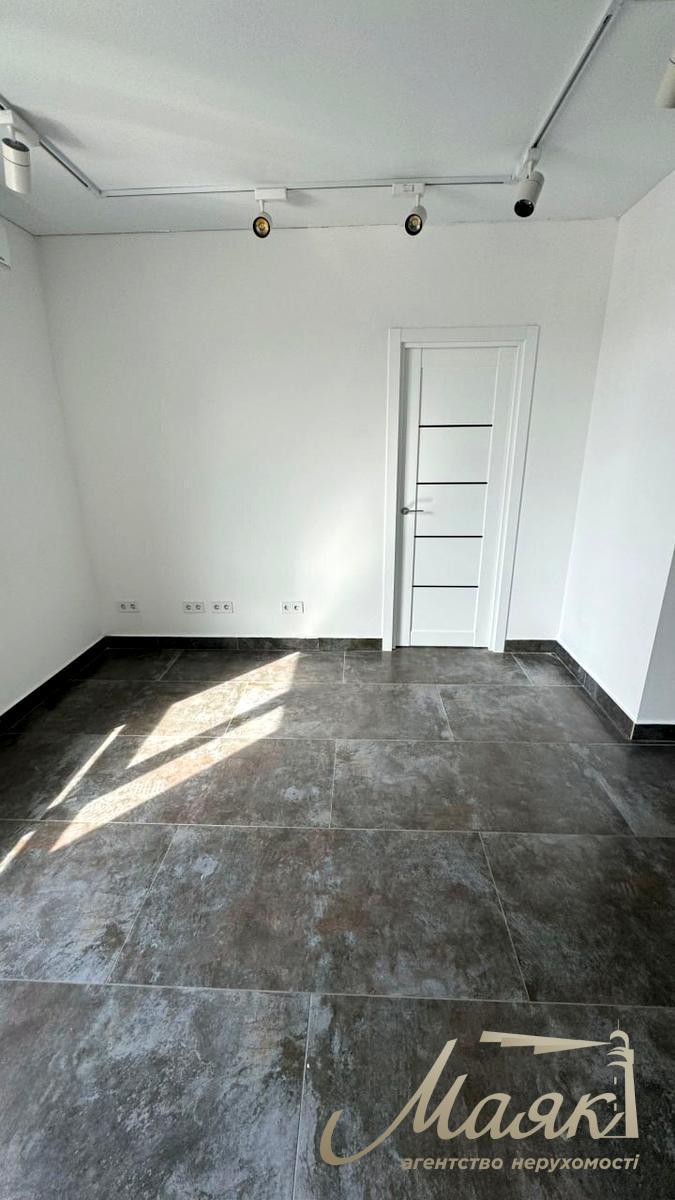 Commercial premises for rent in LCD Faina Town, Salutnaya street 2 -B