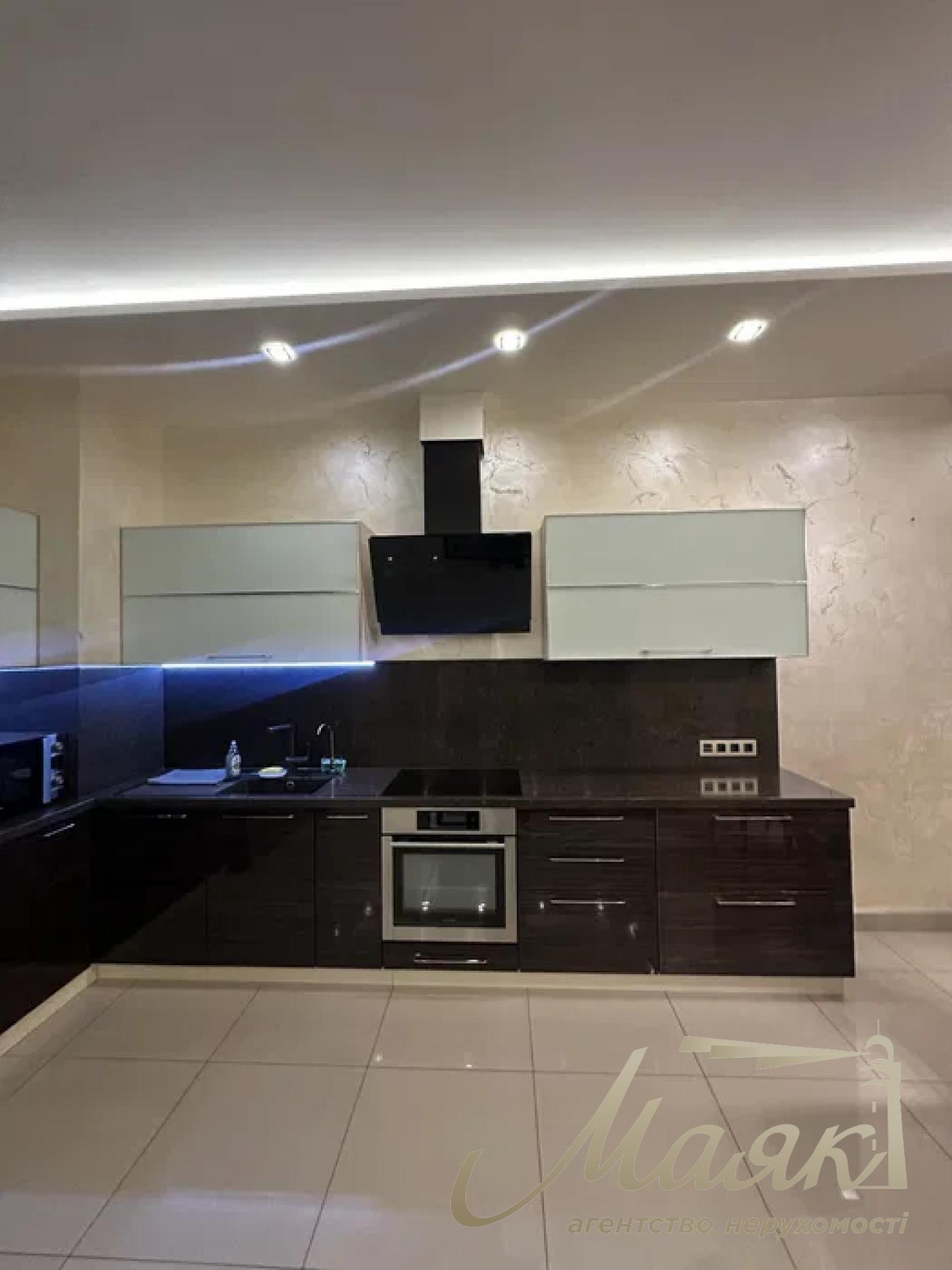 Оренда 3х кімнатної квартири 110 м², ЖК Новопечерські Липки