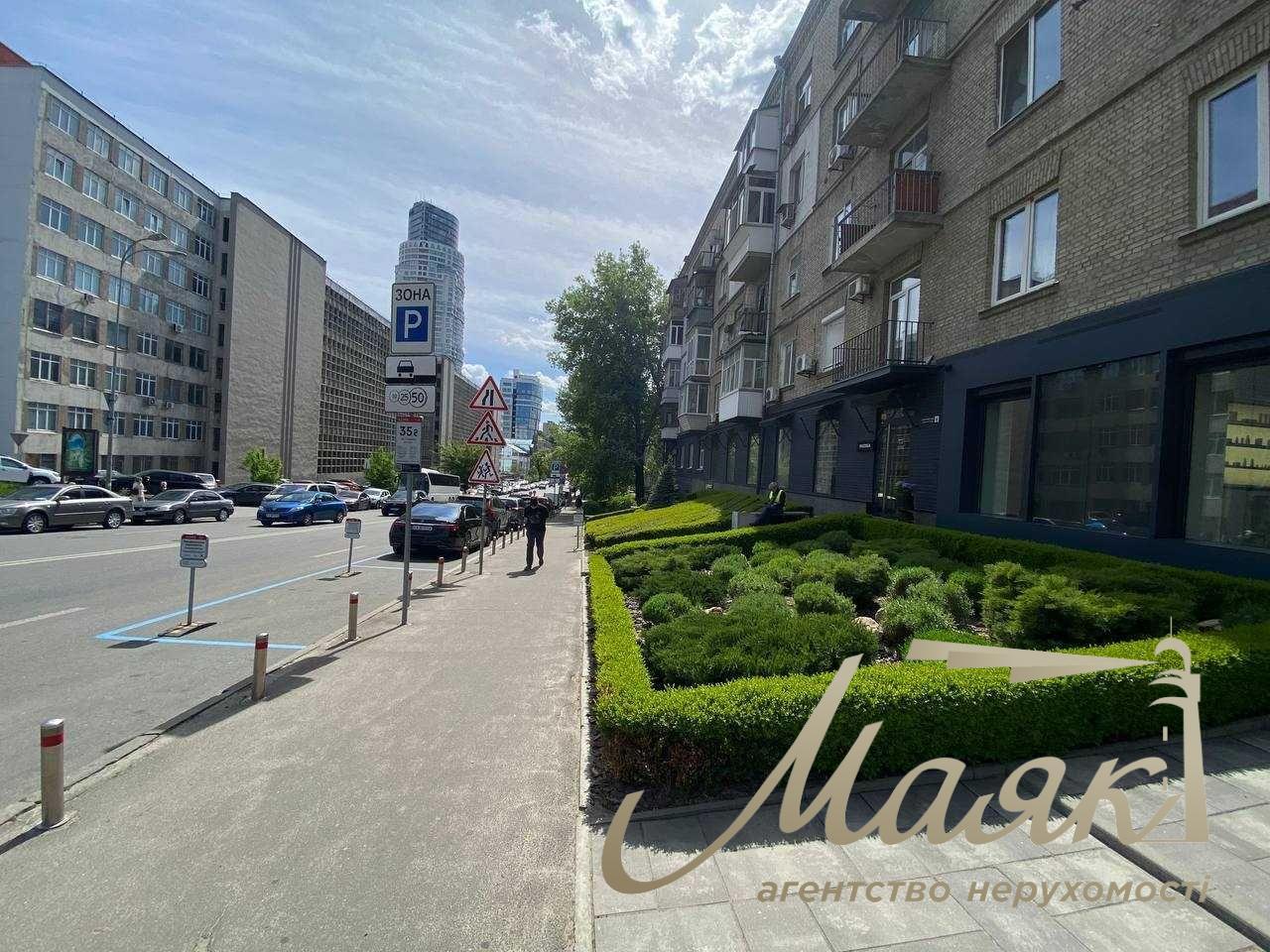 Продаж фасаду 380м2, Кловська, Центр!