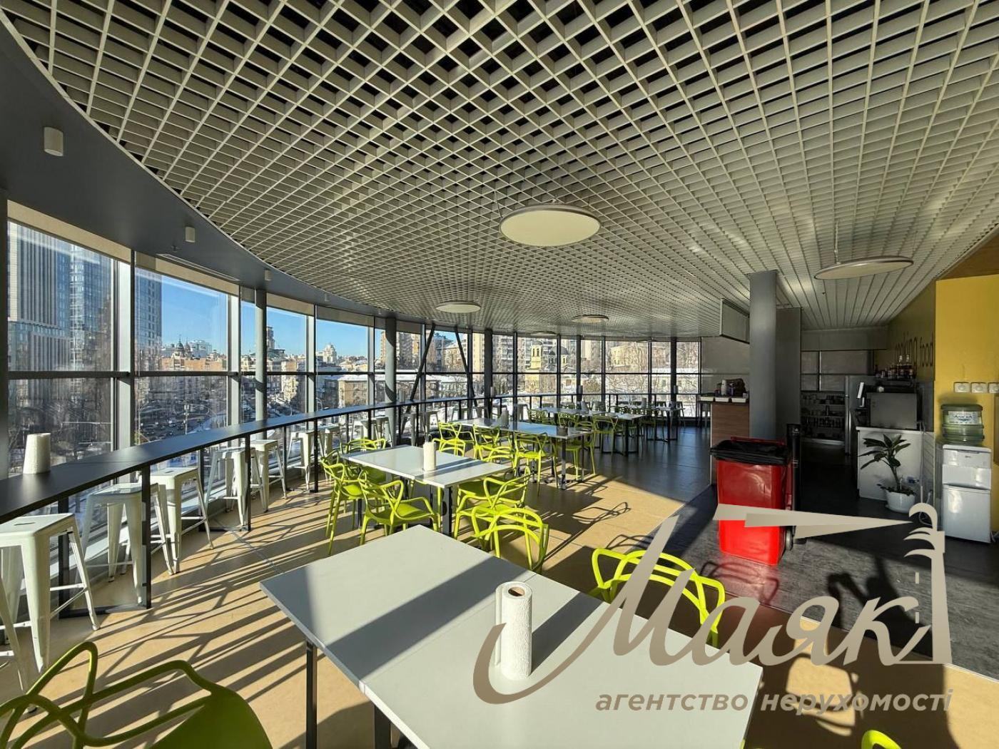 Office for rent 3 207m2 in BC Parus, Mechnikova str. 2, Pechersky district.