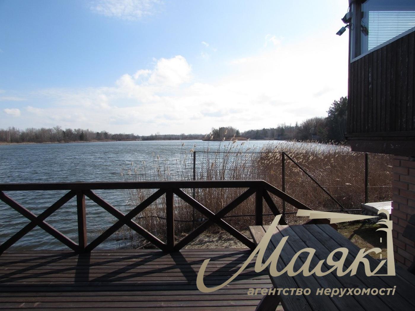 Оренда будинку 300м2 біля води СМТ Козин, Обухівський напрямок, Київська область