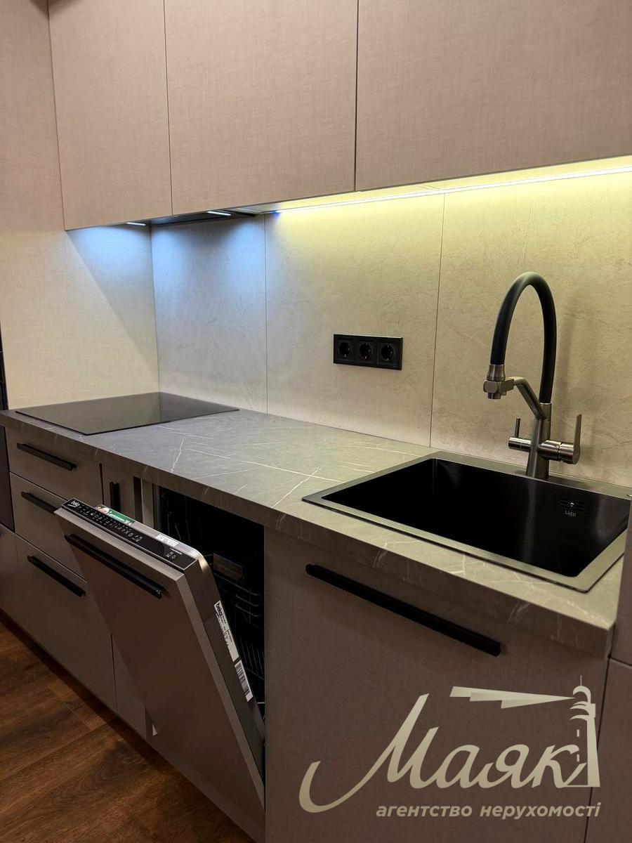 Продаж 1к. квартири в ЖК White Lines, Голосіївський просп. , 76