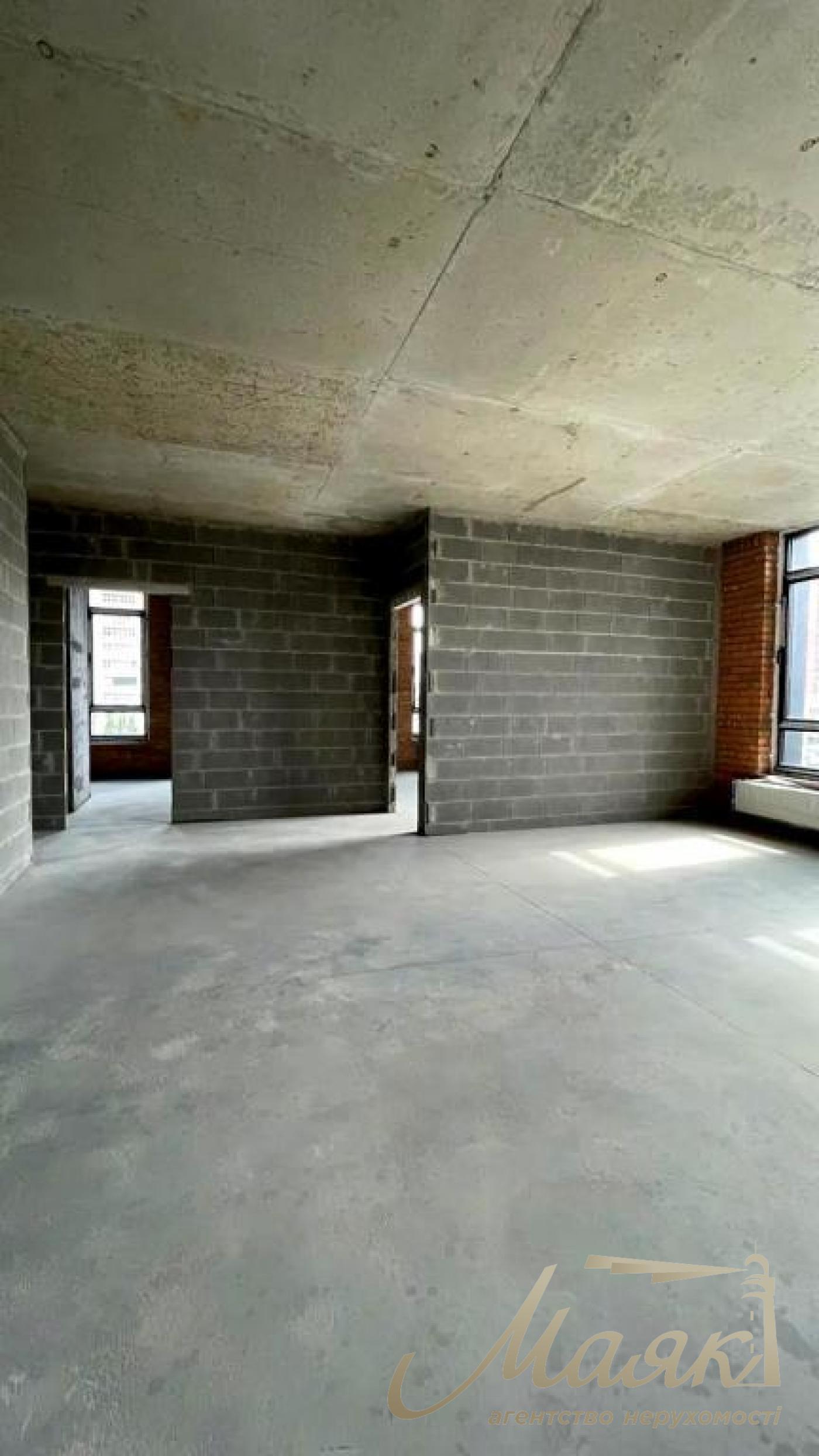 Продаж 3-к квартири ЖК TRIIINITY