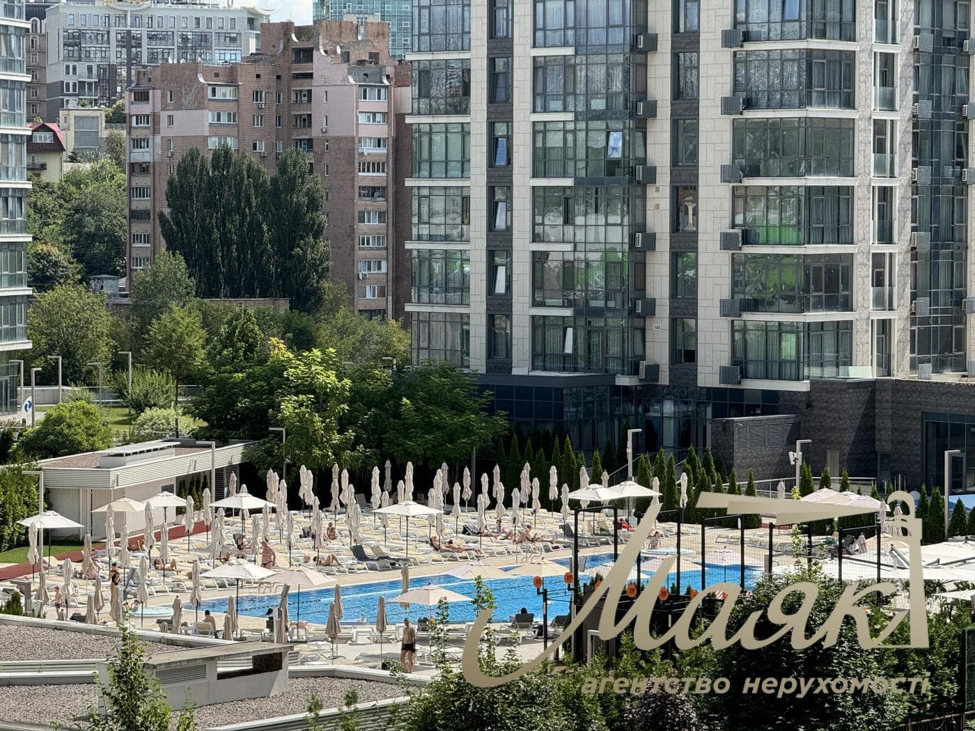 Продажа 3к квартиры 150м2 в ЖК Новопечерские липки, Драгомирова 17, Печерск, Киев