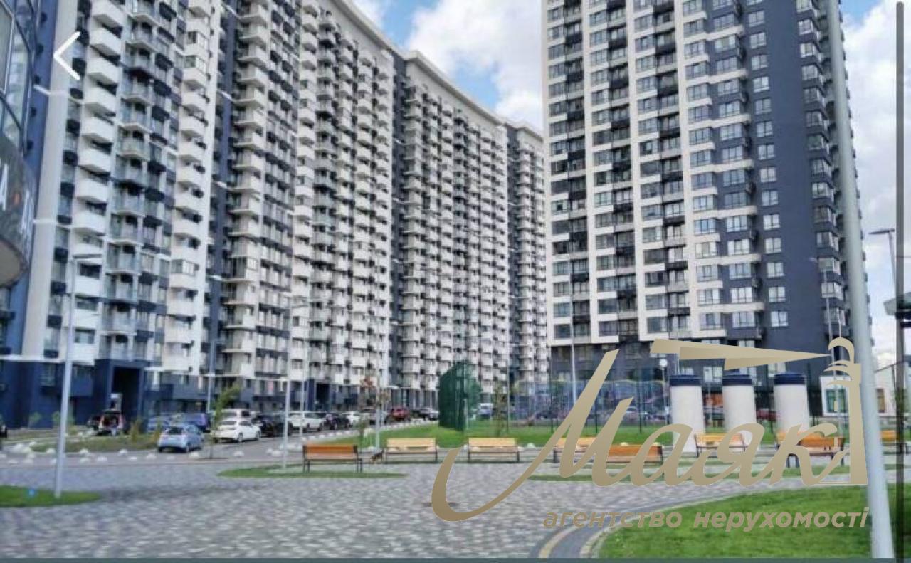 Продаж Торгова площа вул. Зарічна, Осокорки, м. Київ