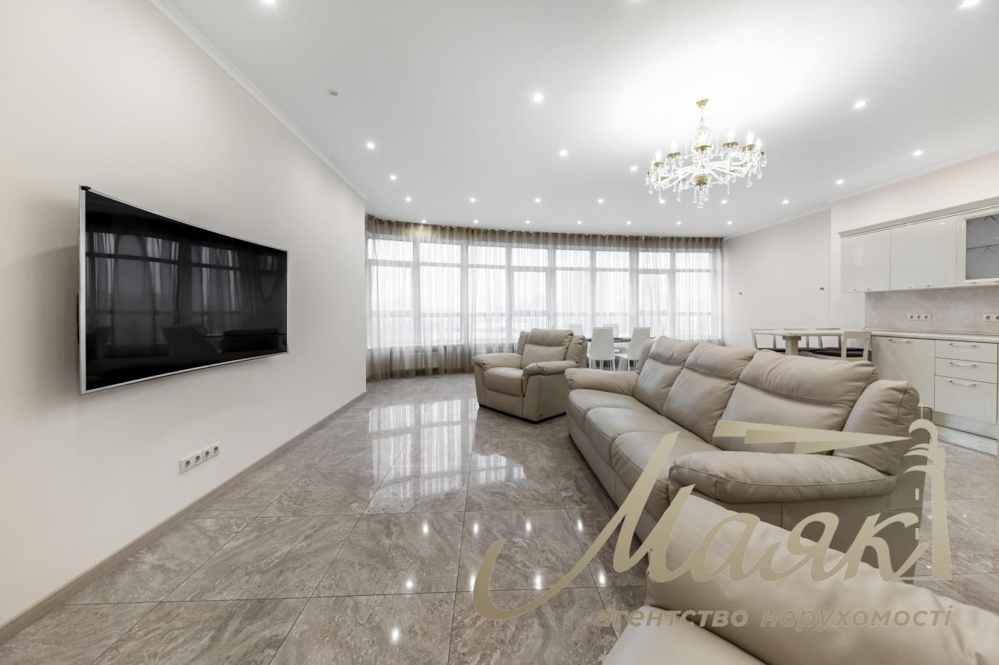 Продажа квартиры 200м2 в центре Кловский спуск, 7