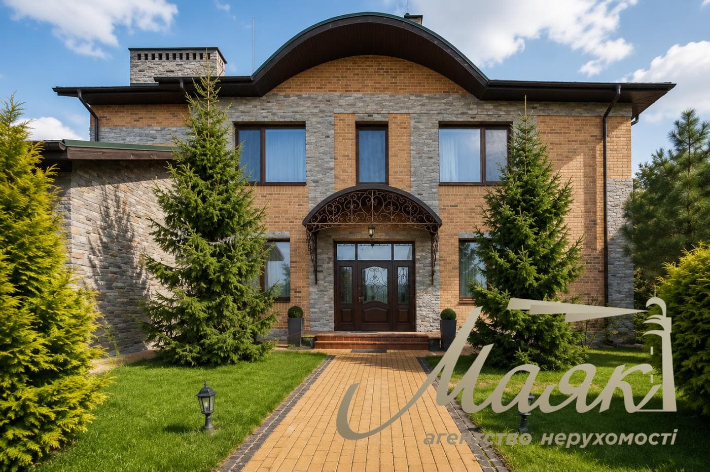 Sale of house 420 m2 in elite KG Solnechnaya Dolina, Romankov