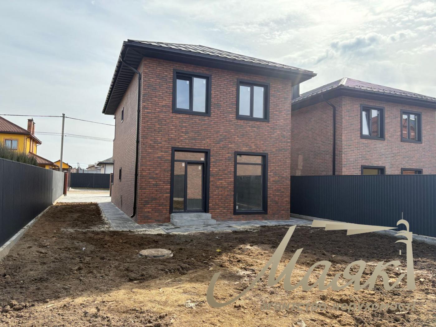 Продаж двоповерхового будинку 118м2 у с.Шевченкове, 15 хвилин до метро Житомирська