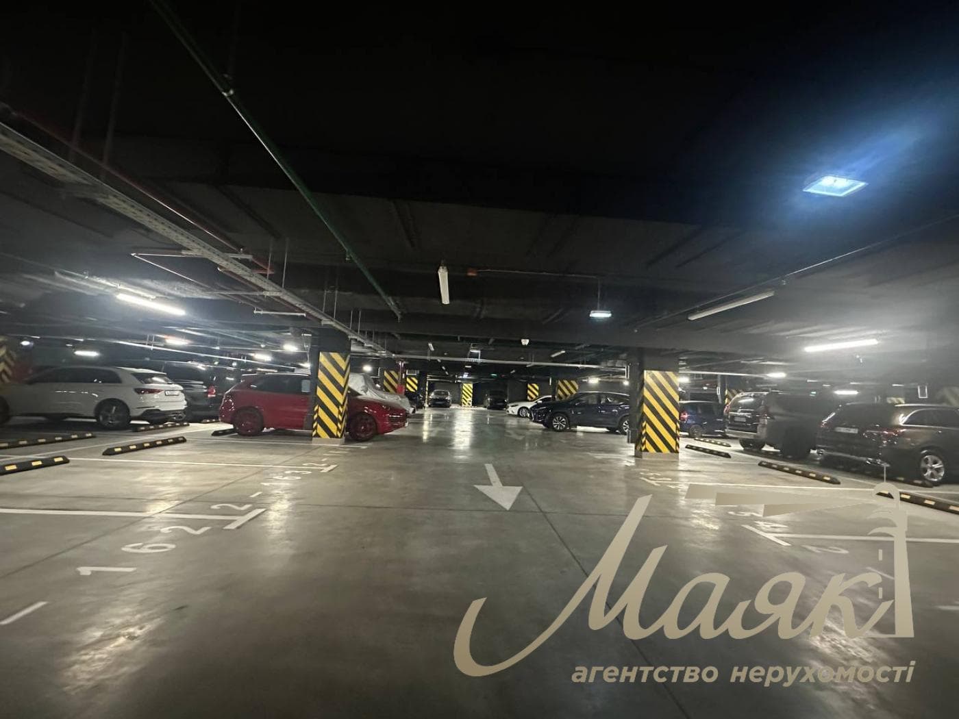 Parking Space for Rent on Level -2 at the TRIIINITY Residential Complex, 39-A Tyutyunnika St., Pechersk