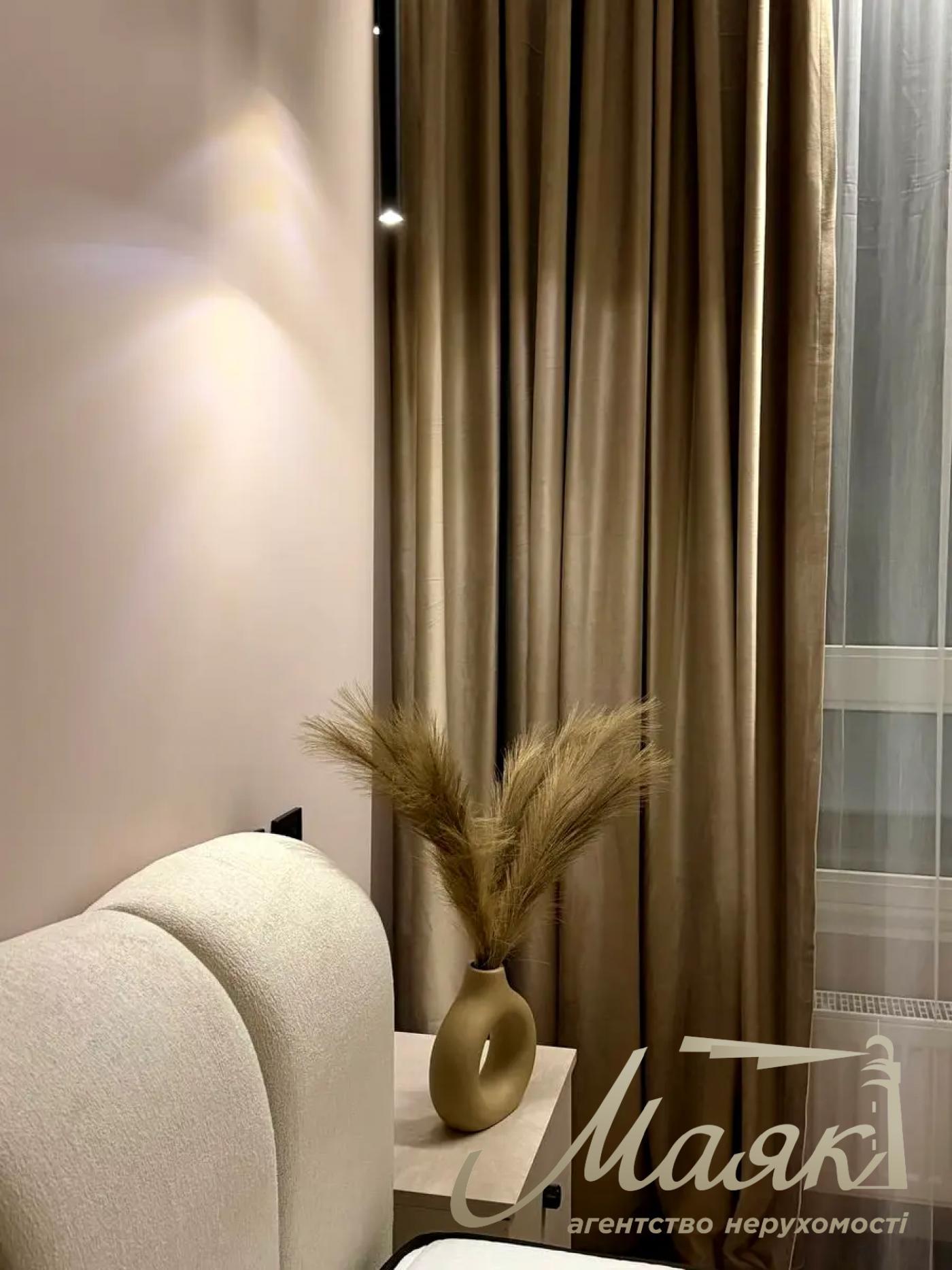 Оренда 1-кімнатної квартири 39,5 м2, ЖК White Lines, Голосіївський просп. , 76