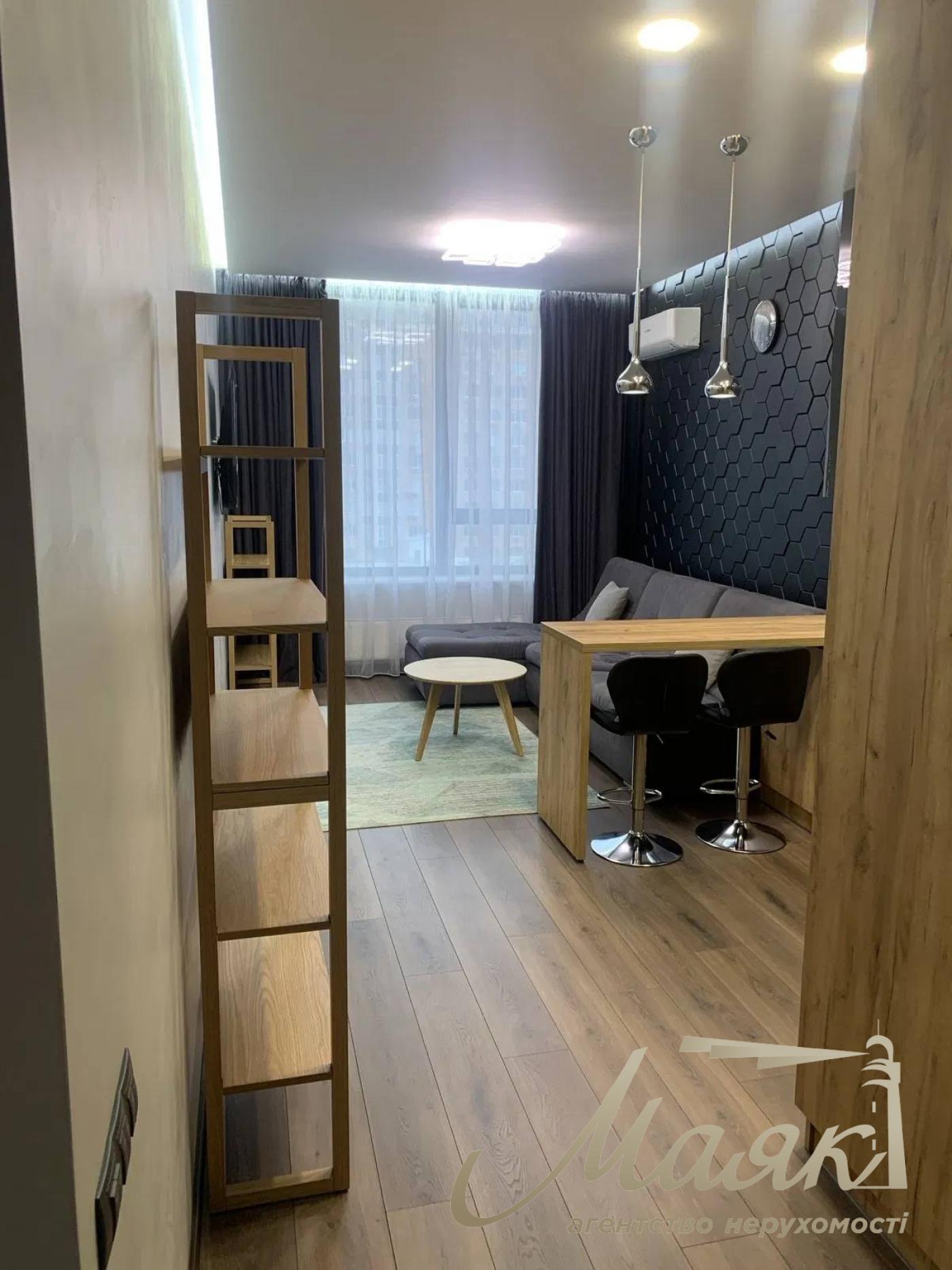 Rent 1-bedroom apartment 50m2 LCD TETRIS HALL Delovaya street, 1/2