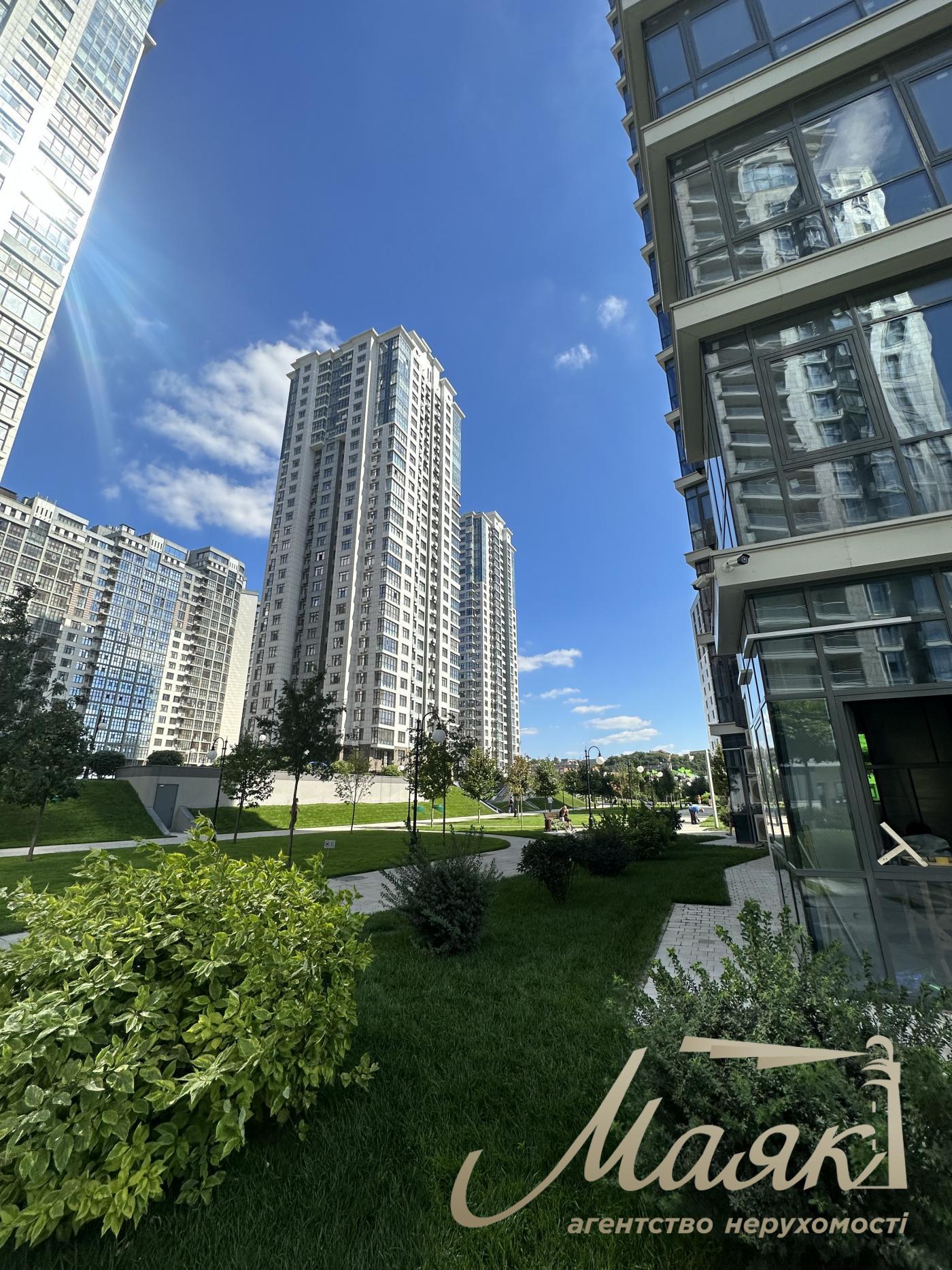 Продаж 4-х кімнатної квартири, 155 м2 в ЖК Новопечерські Липки Драгомирова