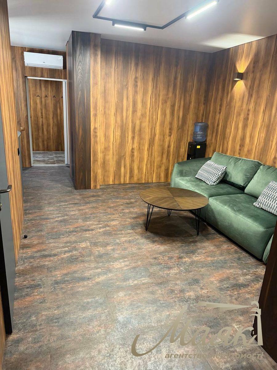 Rent a facade room in WestHouse Residential Complex 67m2, Demeevskaya metro station