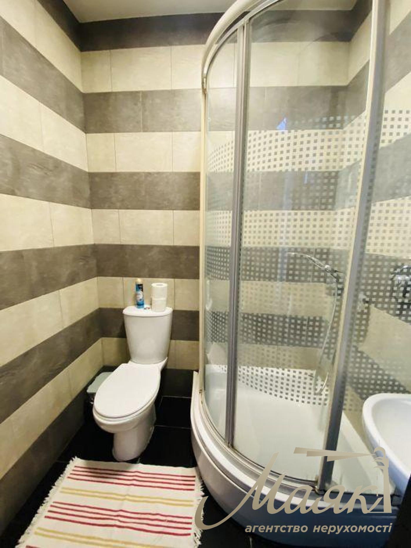 Продажа 3-к квартиры ул. Бассейная, Печерский р-н, Центр Киев