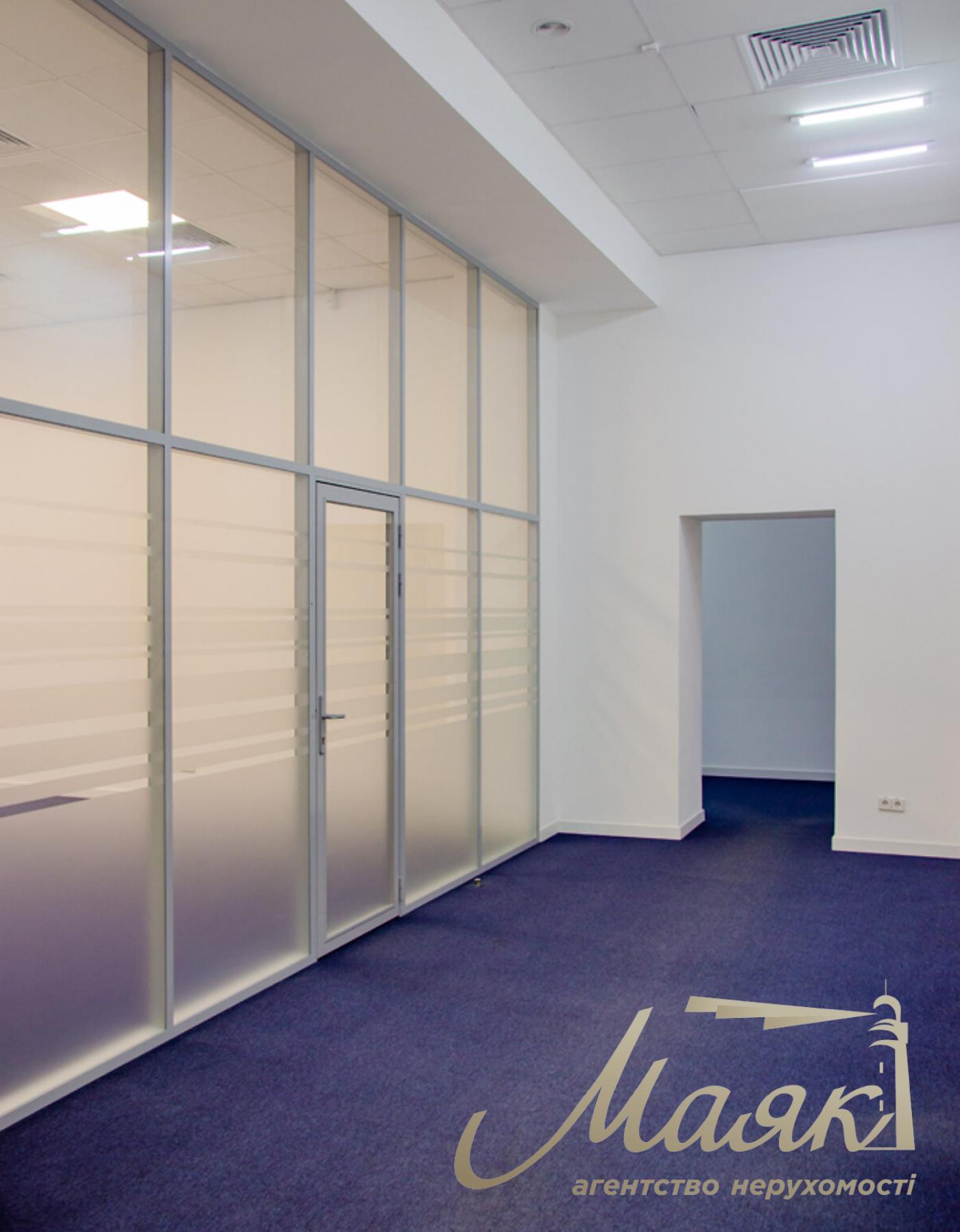 Аренда офиса 678м2 на ул. Елены Телиги 6, Дорогожичи