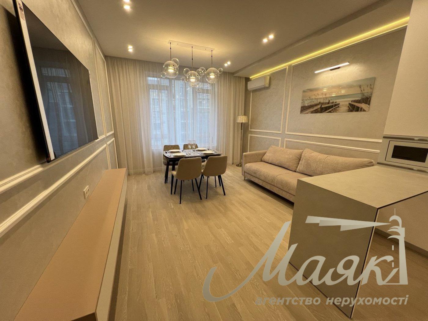 Продаж квартири 90 м2 у ЖК Бульвар фонтанів