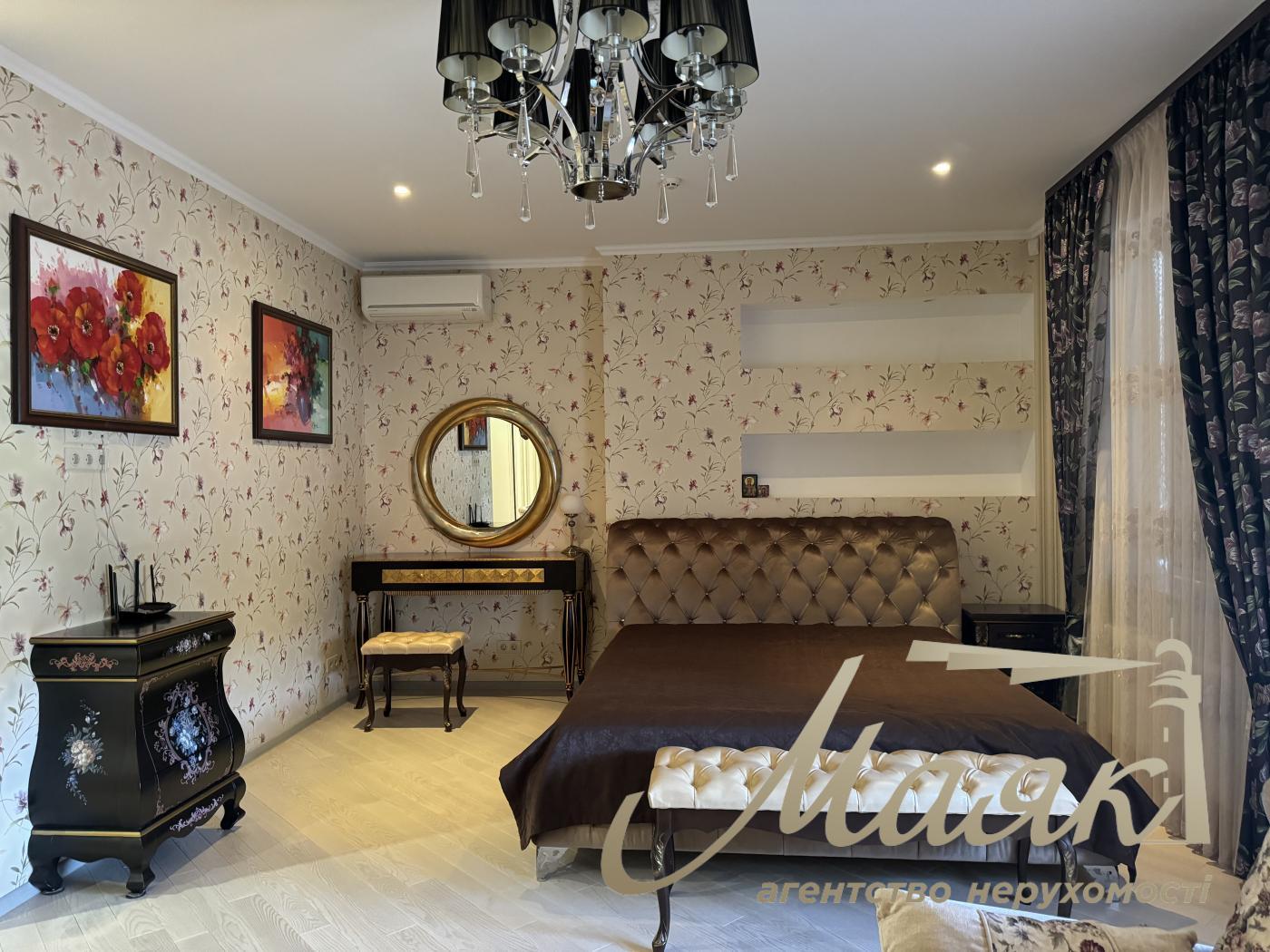 Rent 2-storey house 220m2 in. Ivankovici/Kruglyk, KG "Maetok"