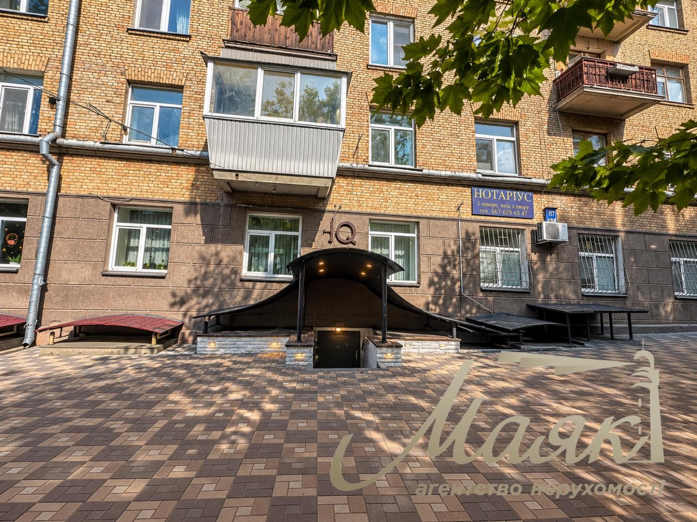 Оренда будинку площею 450 м² у с. Козин/Конча-Заспа, КГ «Сосновий бір», 20 соток, басейн, лазня, Обухівський напрямок, Київська область.