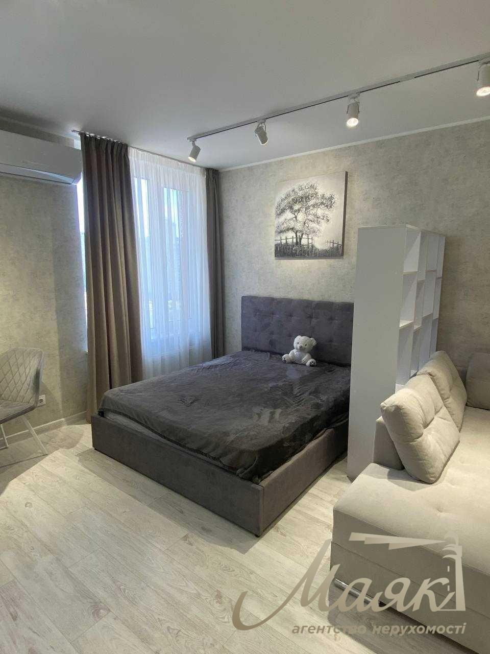 Продаж 1к квартири з ремонтом 35м2, ЖК Севен, Осокорки