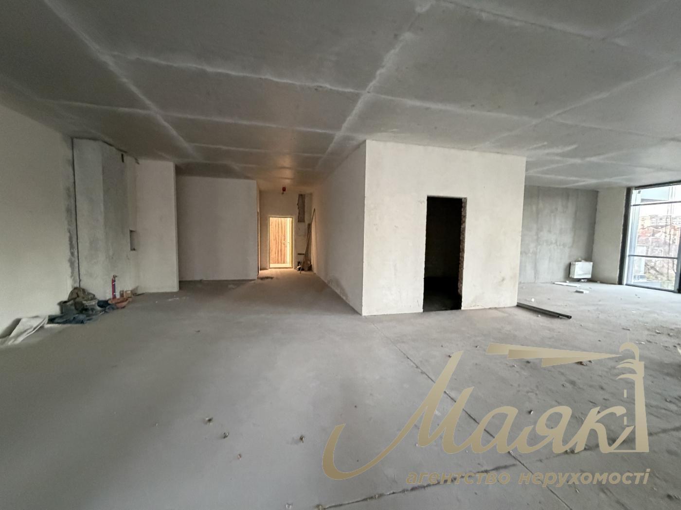 Sale of facade commerce in Residential Complex Novopechersky Lipki