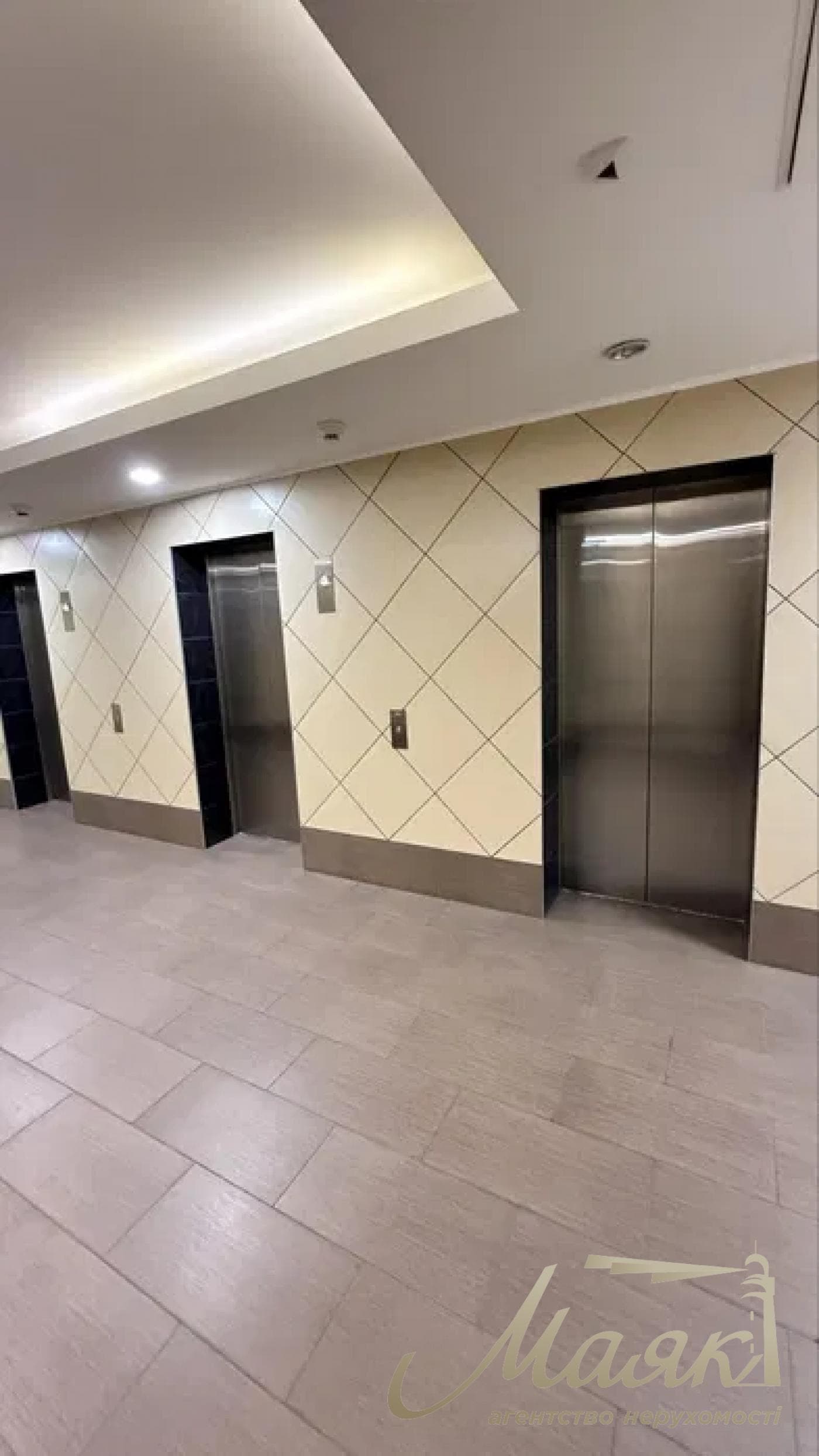 For sale 3-k apartment Park Avenue Residential Complex