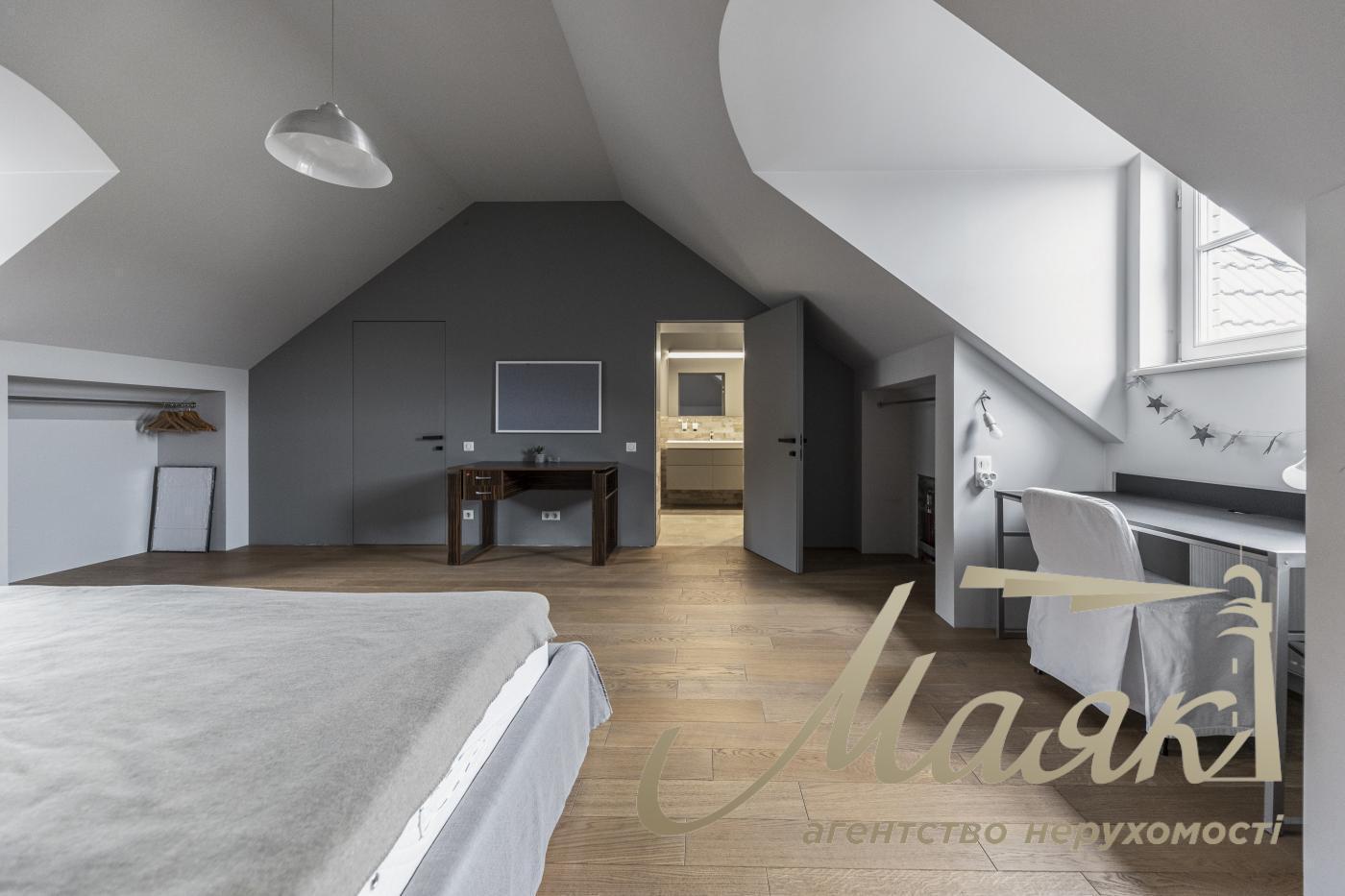 Продажа загородной резиденции в с.Капитановка, Киево-Святошинский р-н