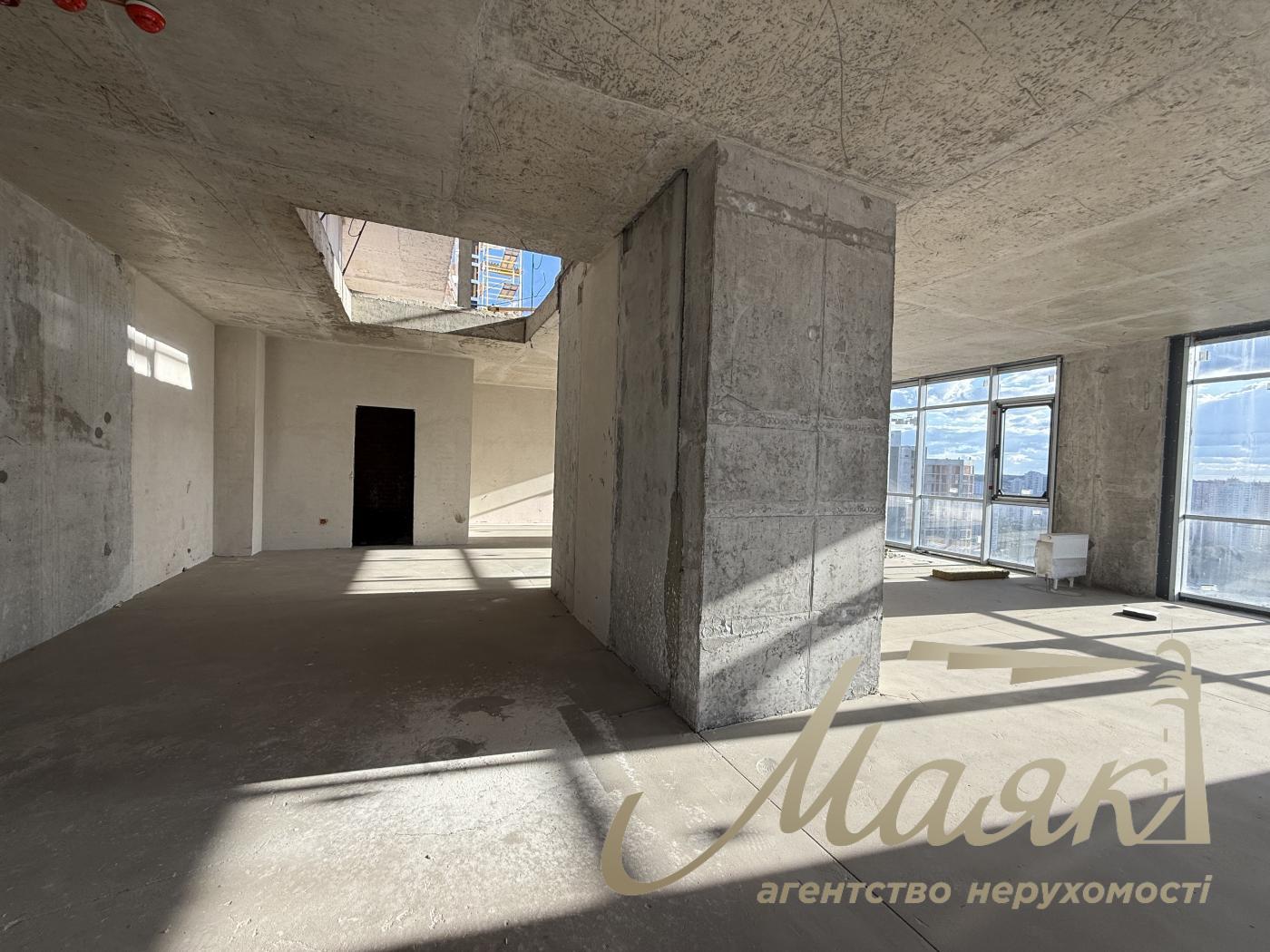 Продаж пентхауса з двома терасами в ЖК "Новопечерські Липки", Печерський район, Київ, 346 м², 7 кімнат