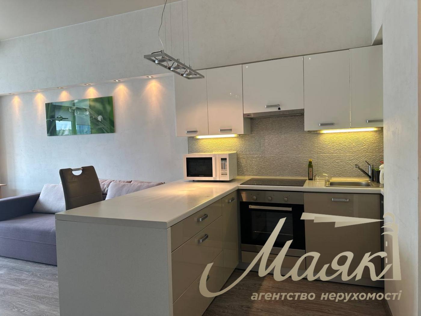 Аренда 1 комнатной квартиры в ЖК Елегант, ул.Жилянская 118, метро Университет