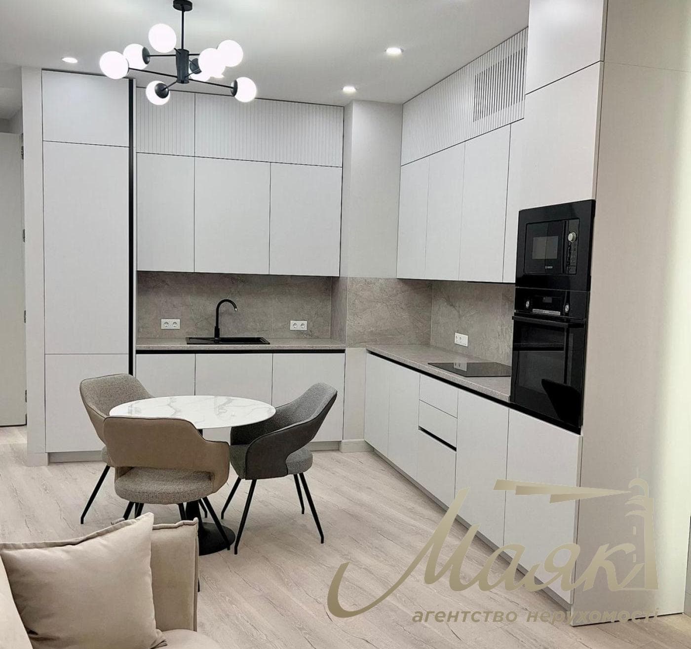 Rent 2k apartment, 58A Khmelnitskogo Bogdan str., Shevchenko district