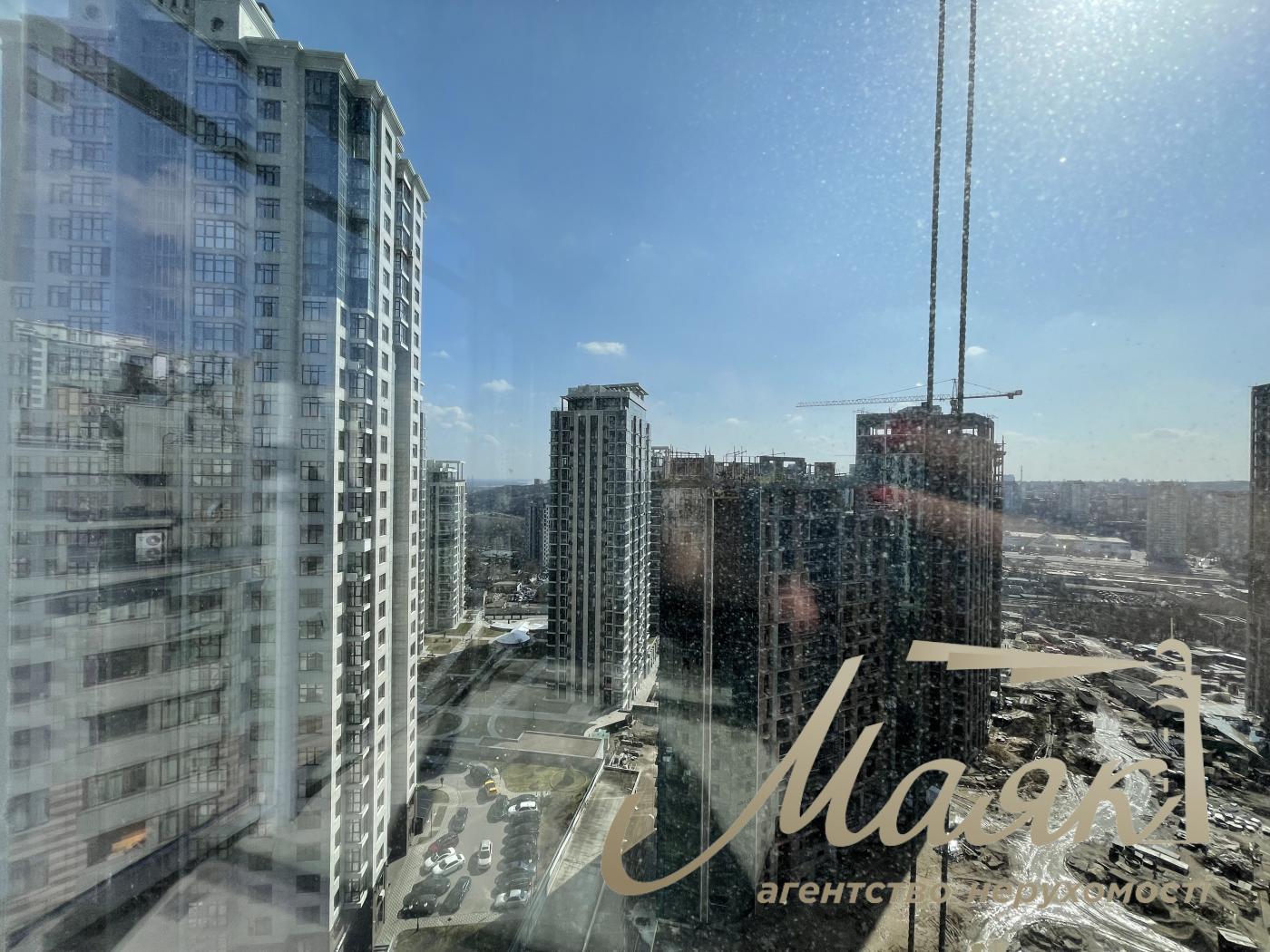 Продаж 4-х кімнатної квартири, 178 м2 у ЖК Новопечерські Липки Драгомирова