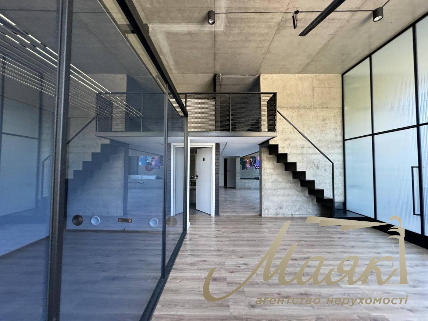 Sale of commercial premises 160 m2 in residential complex Prestige Hall, Tyutyunnika 37/1, Center