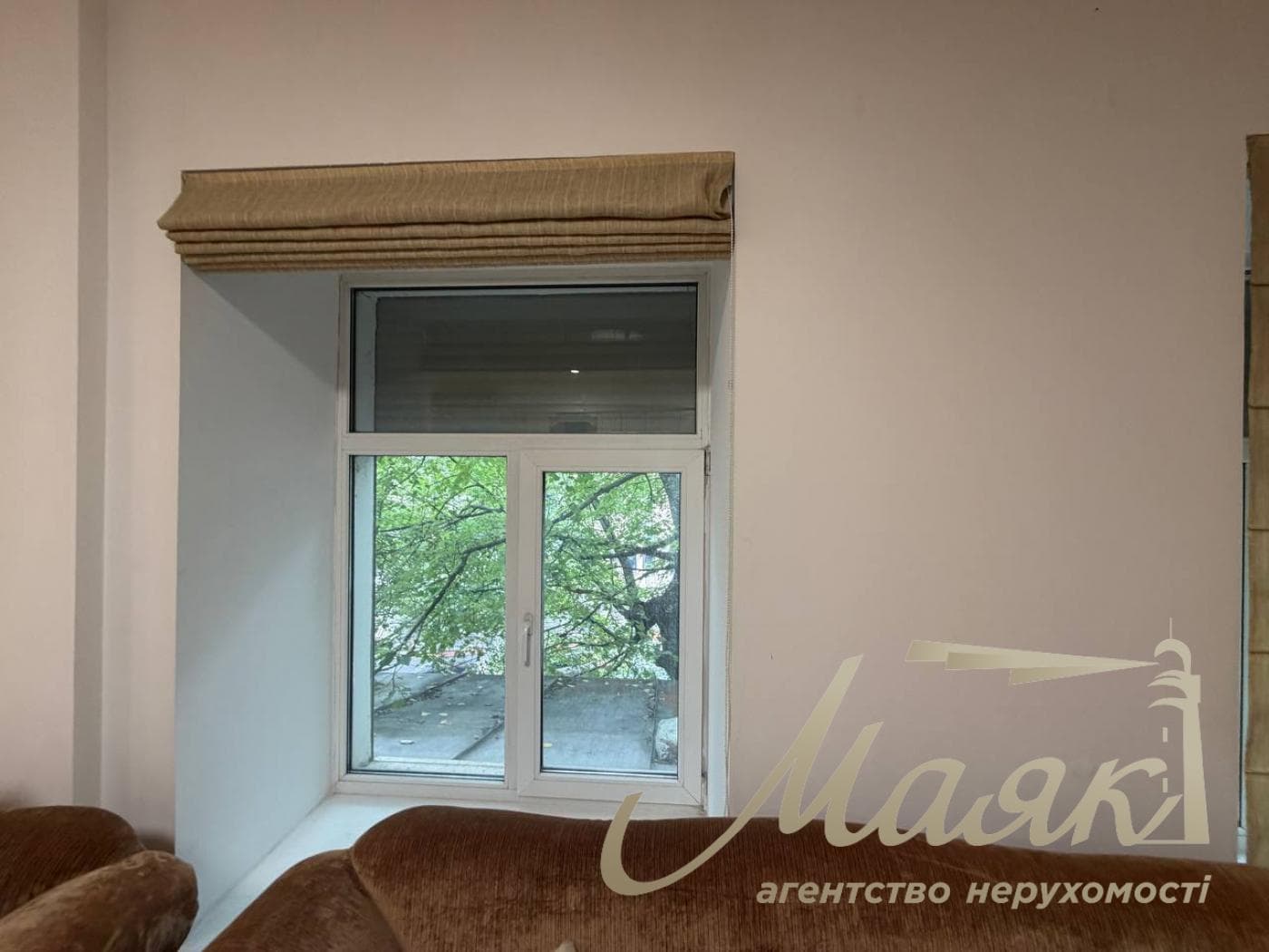 90-square-meter office for rent at 16 Lyuteranskaya St., Lipki, Khreshchatyk.