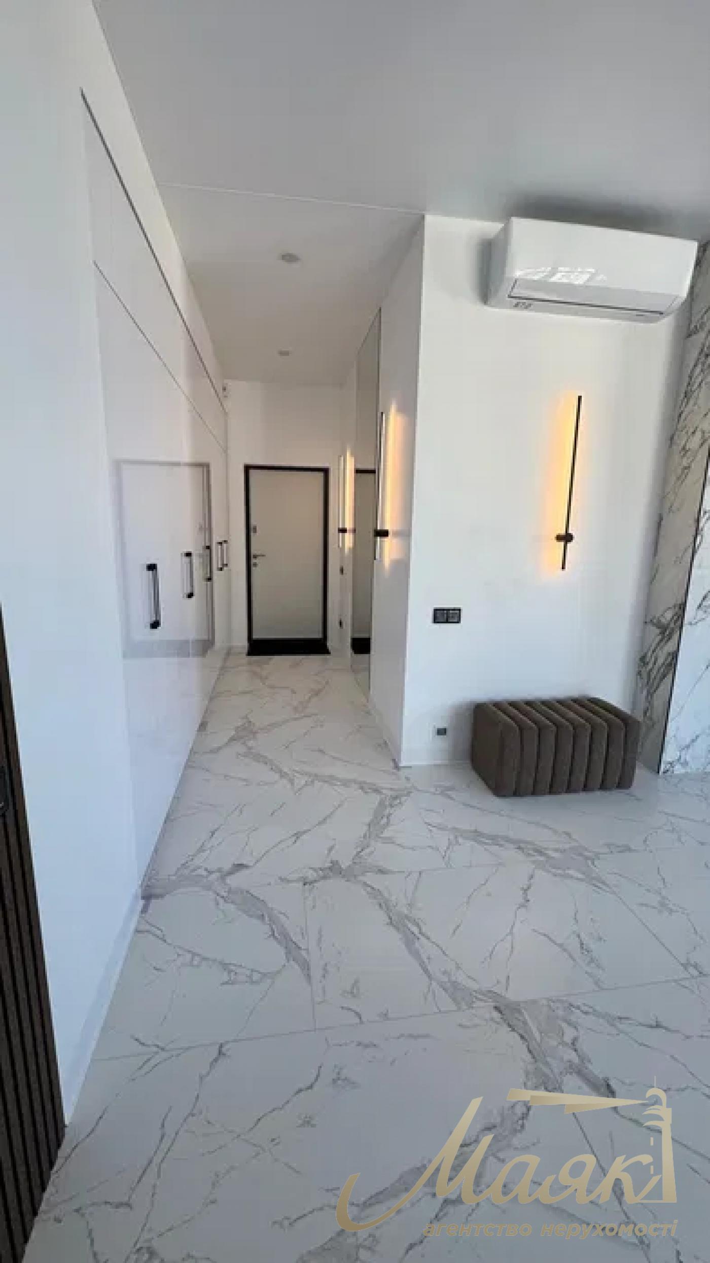 Продаж 3-кімнатної квартири ЖК Delmar, вул. Верхогляда (Драгомирова)