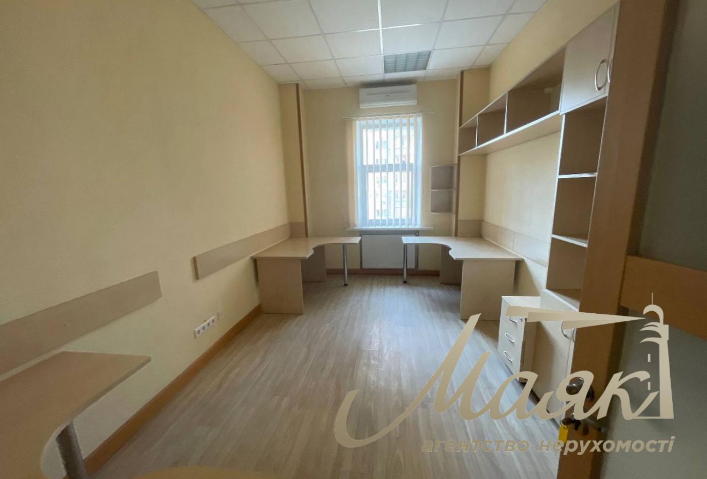 Оренда ОСЗ по вул.Саксагаснкого 67-Б, Центр.