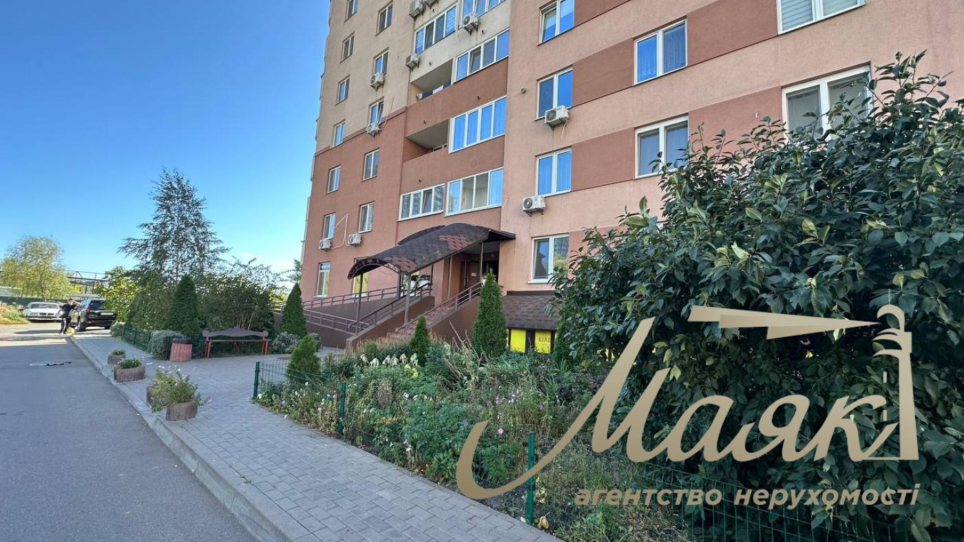 Продаж 3-кімнатної квартири вул.Соломії Крушельницької 15-Б, Позняки, Харківська