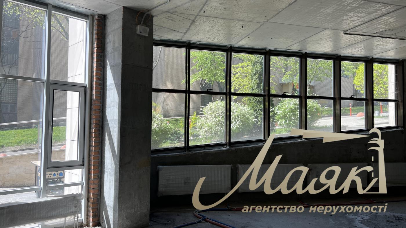 Rent a front office in the residential complex Boulevard of Fountains, at 3 Sapernoe Polye str.