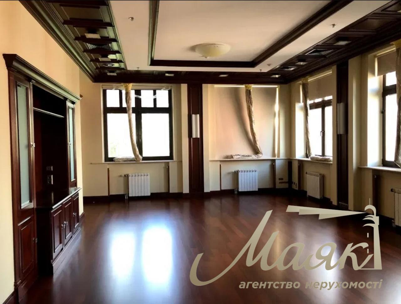 Rent of a building on Pechersk, Nemirovich Danchenko St.
