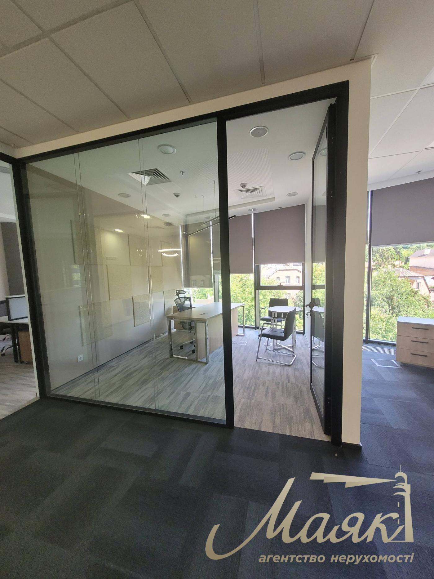 Аренда офиса 206м2 БЦ IQ ул. Болсуновская 13-15 , Печерский район