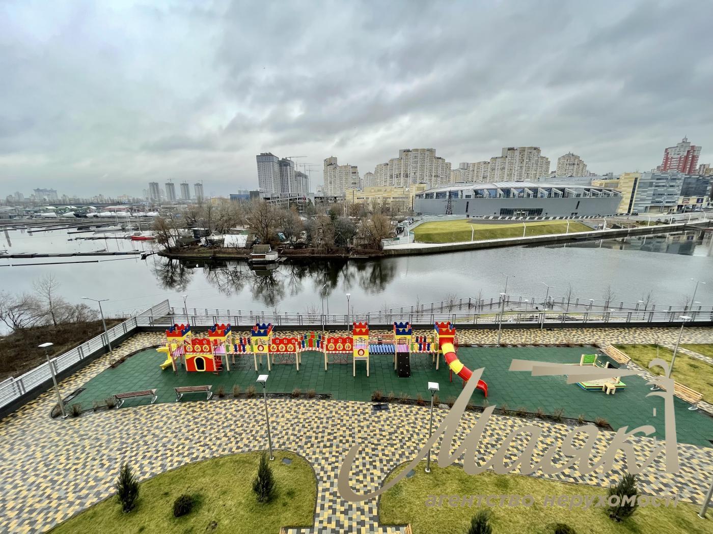 Продаж видової 3к квартири в ЖК "Ріверстоун", Дніпровська Набережна