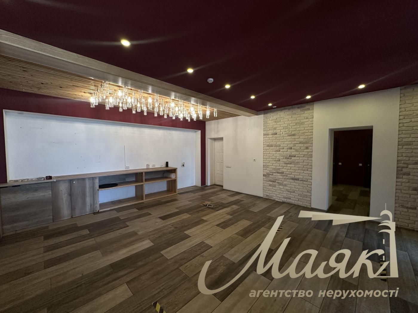 Rent a facade premises 201m2, Ivasiuk Ave, Obolonska Embankment