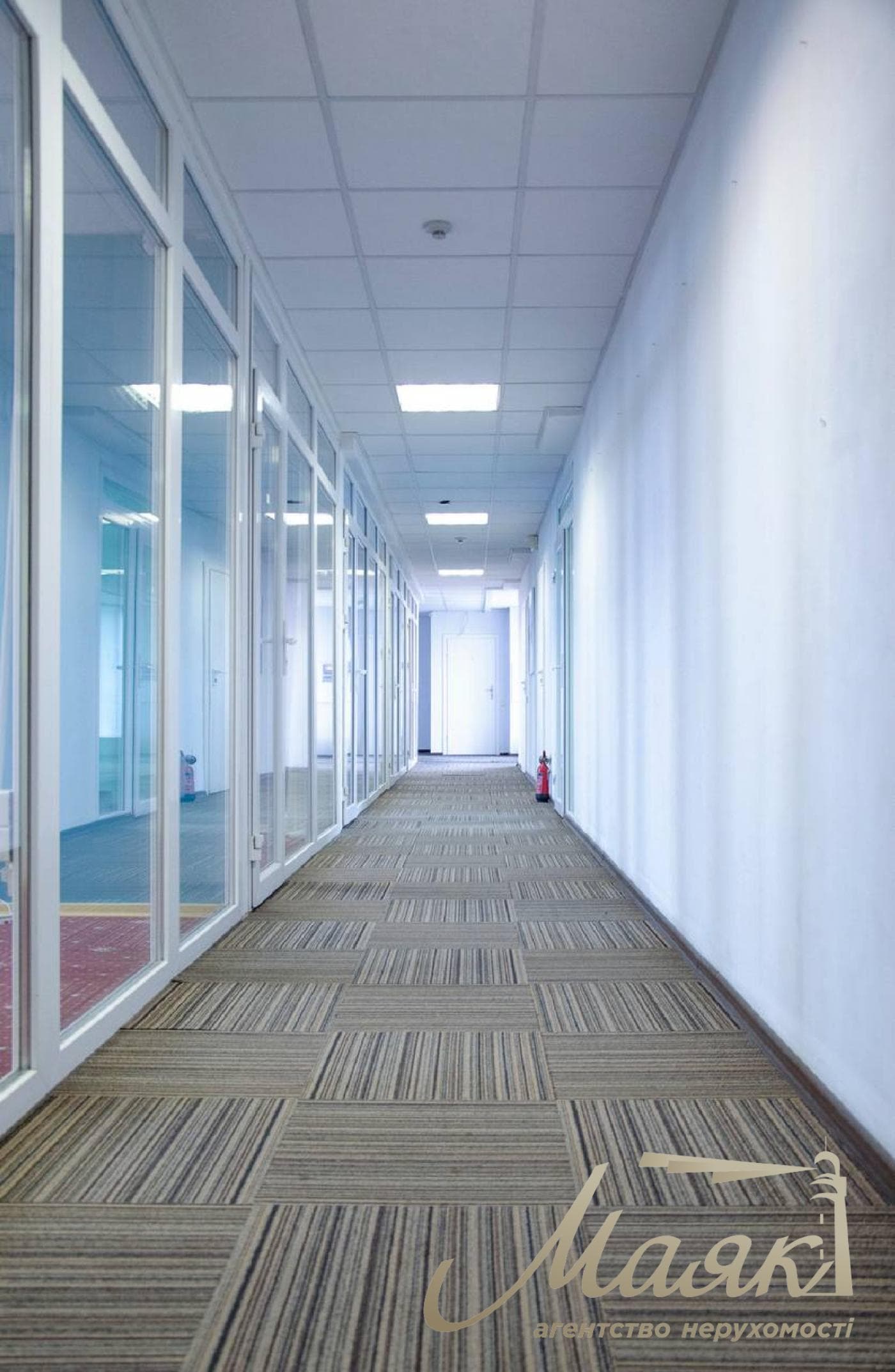 Office for rent 297m2, BC Satellite