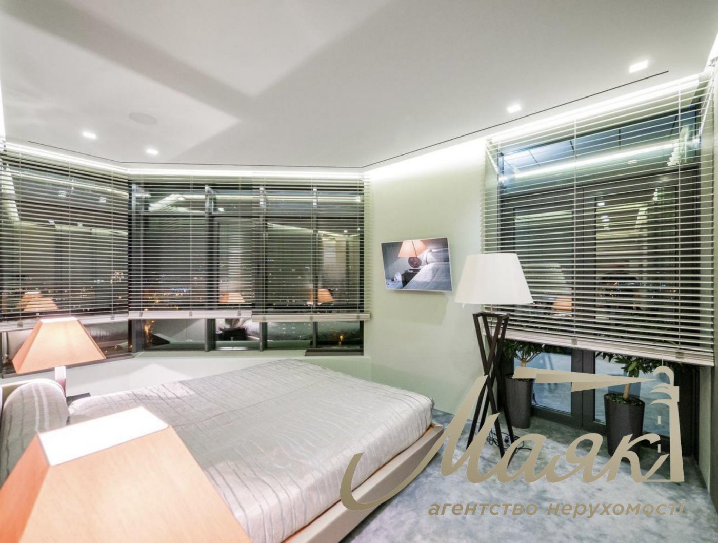 Penthouse for sale in PecherSKY residential complex, Bolsunovskaya, Pechersk, Kyiv