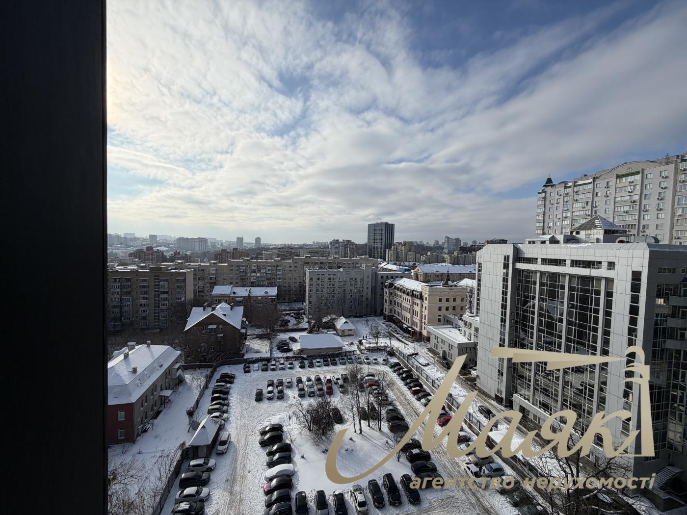 Продаж 3-кімнатної квартири ЖК Трініті, вул. Анрі Барбюса