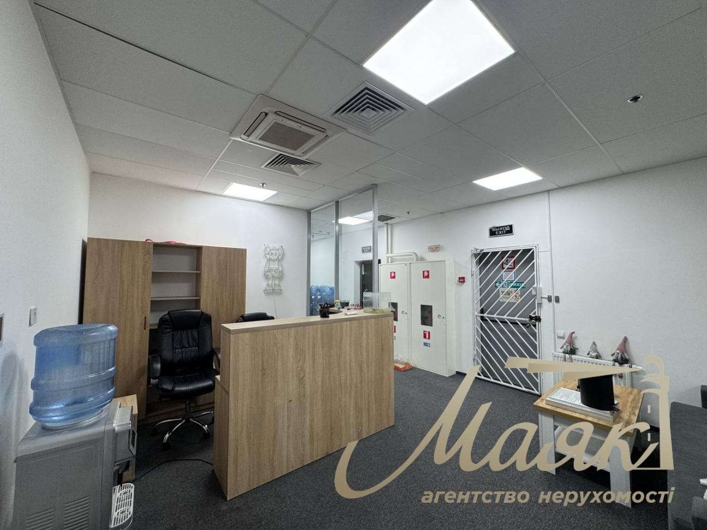 Office space for rent: 972 m² in the business center at 15 Leipzigskaya St., Pechersky District.
