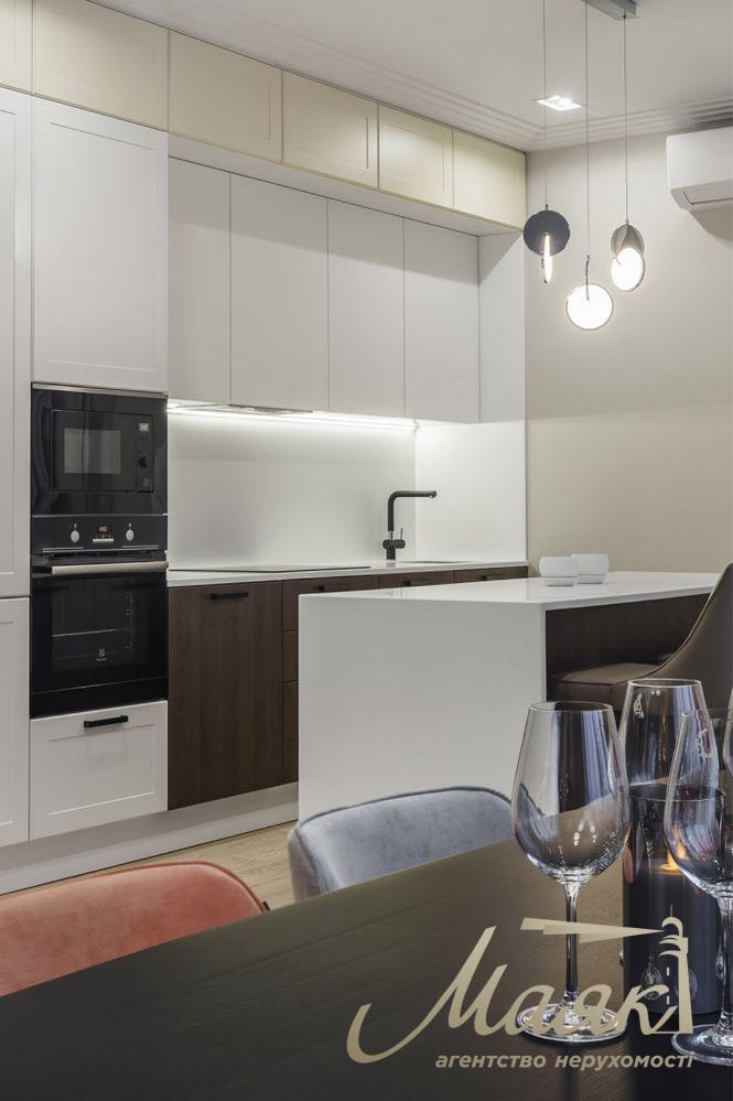 Продажа 3к квартиры, 105м2, ЖК Chicago central house