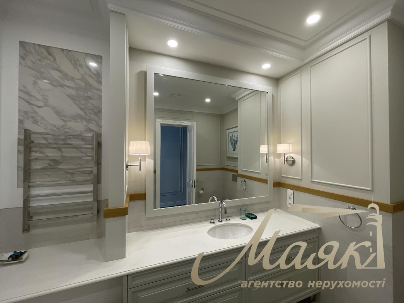 Аренда 3-х комнатной квартиры в ЖК Бульвар Фонтанов, Печерск